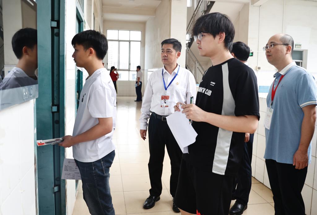 英国上市公司365